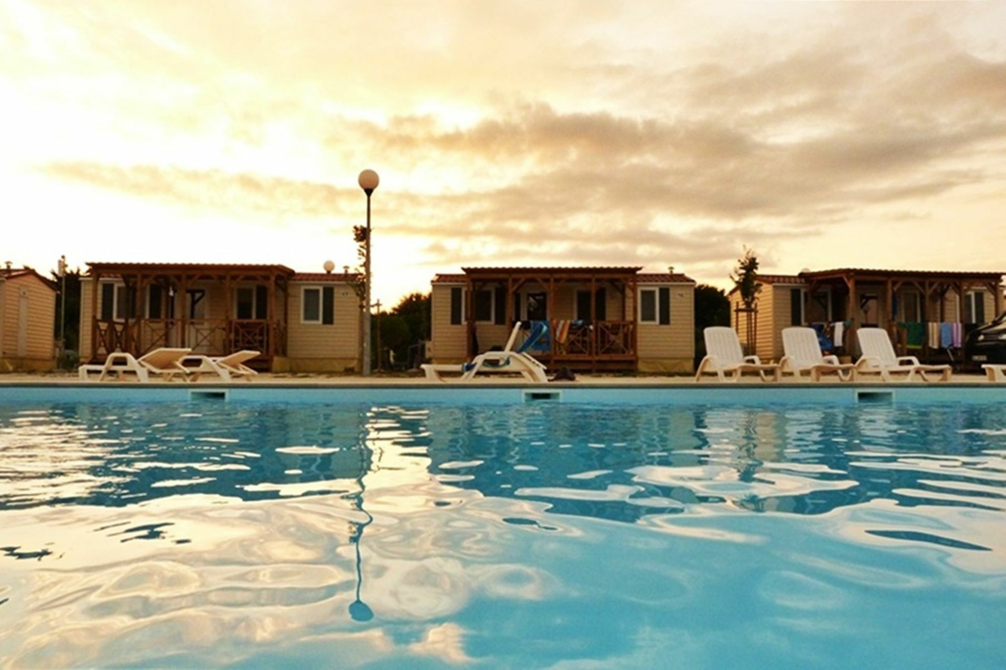 Mobile Homes Peros 3*