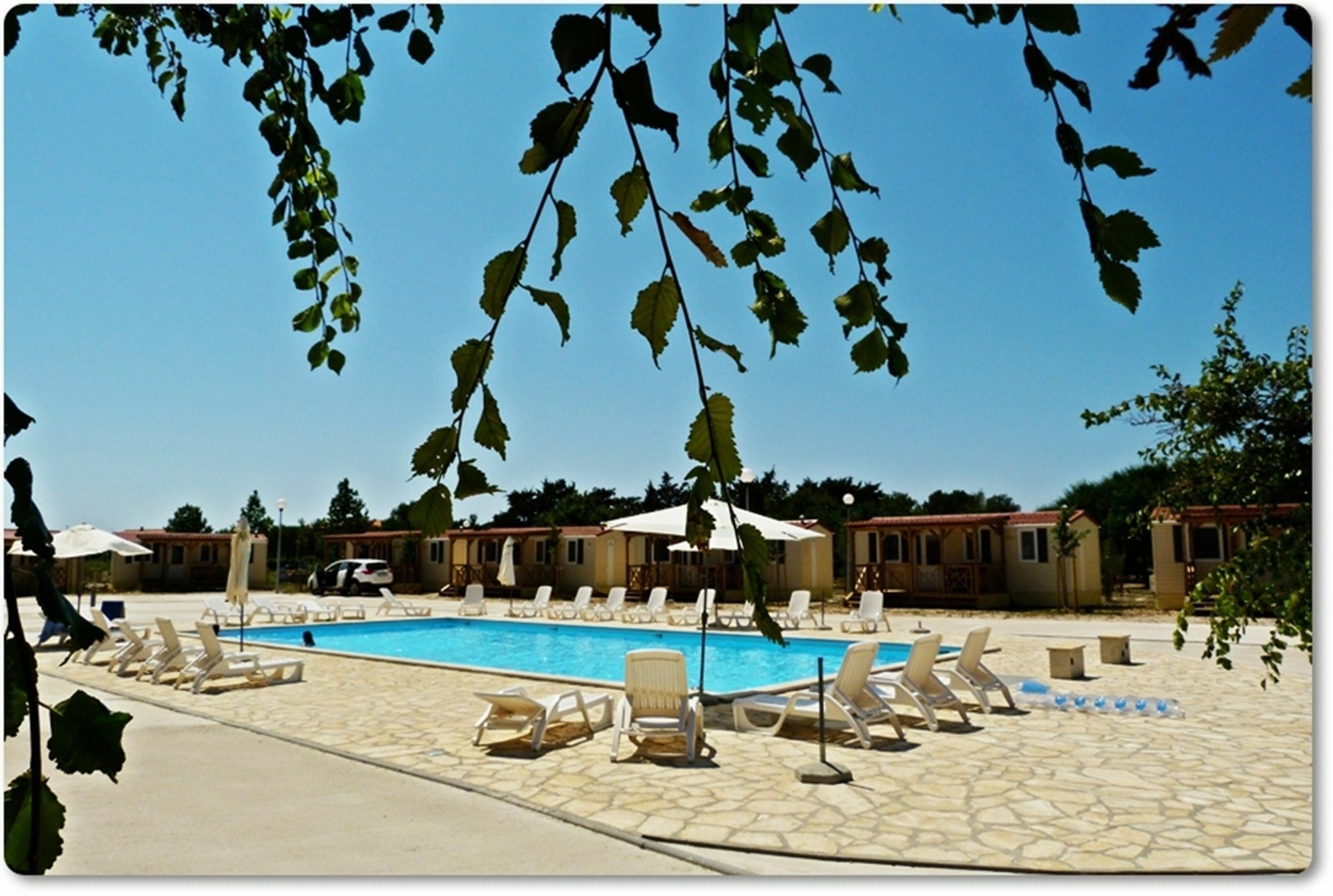 Mobile Homes Peros 3*